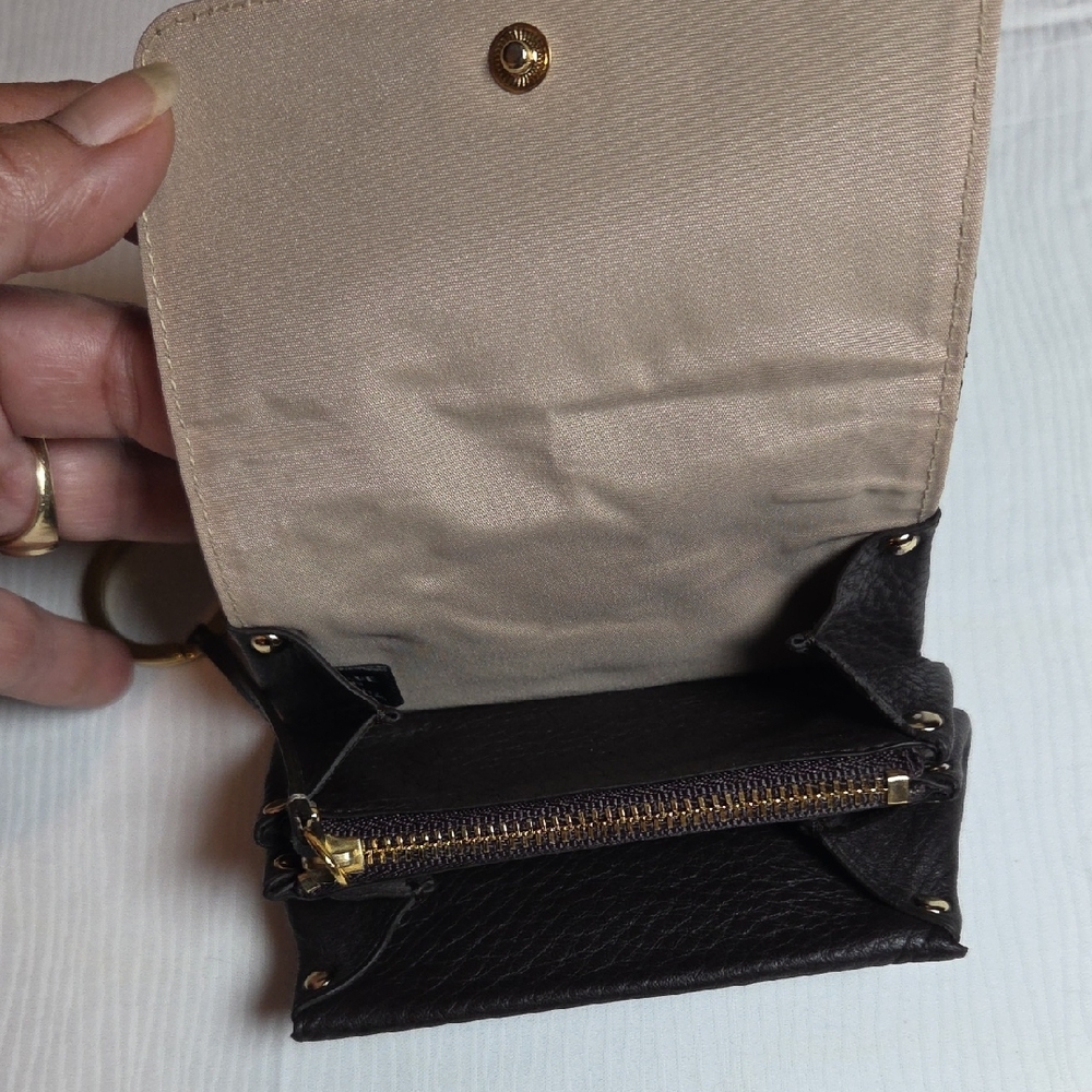 Cole Haan Brown Soft Leather Keychain Card Holder. - Picture 6 of 9